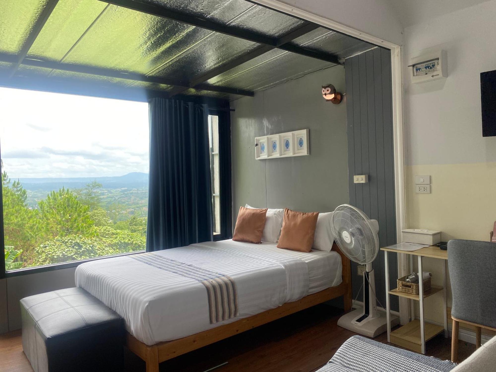 The Owl Khaokho Bed and Breakfast Khao Kho Exteriör bild
